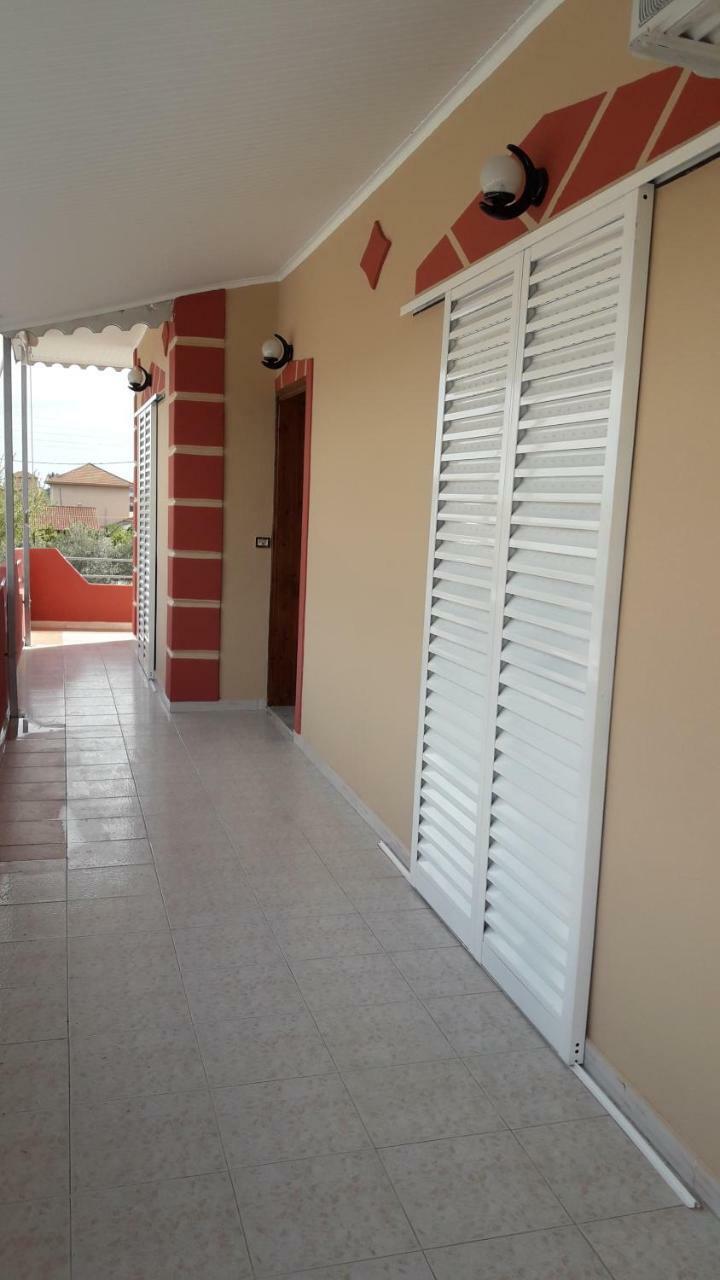 Kostas Christos Rooms Ammoudia Esterno foto